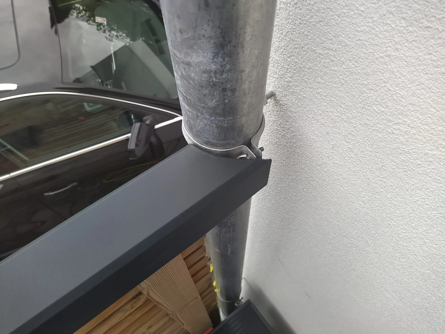 Wetter-Gebäudeschutz, Terrassenbau, Sanierungen, Außenanlagen, Gartengestaltung, Rückbau & Neugestaltung, Zaunbau Lärche, Einbauschrank, Hochbett, Handlauf, Dachsanierung, Baumspielhaus, Sebastian Kirsch, Handwerk