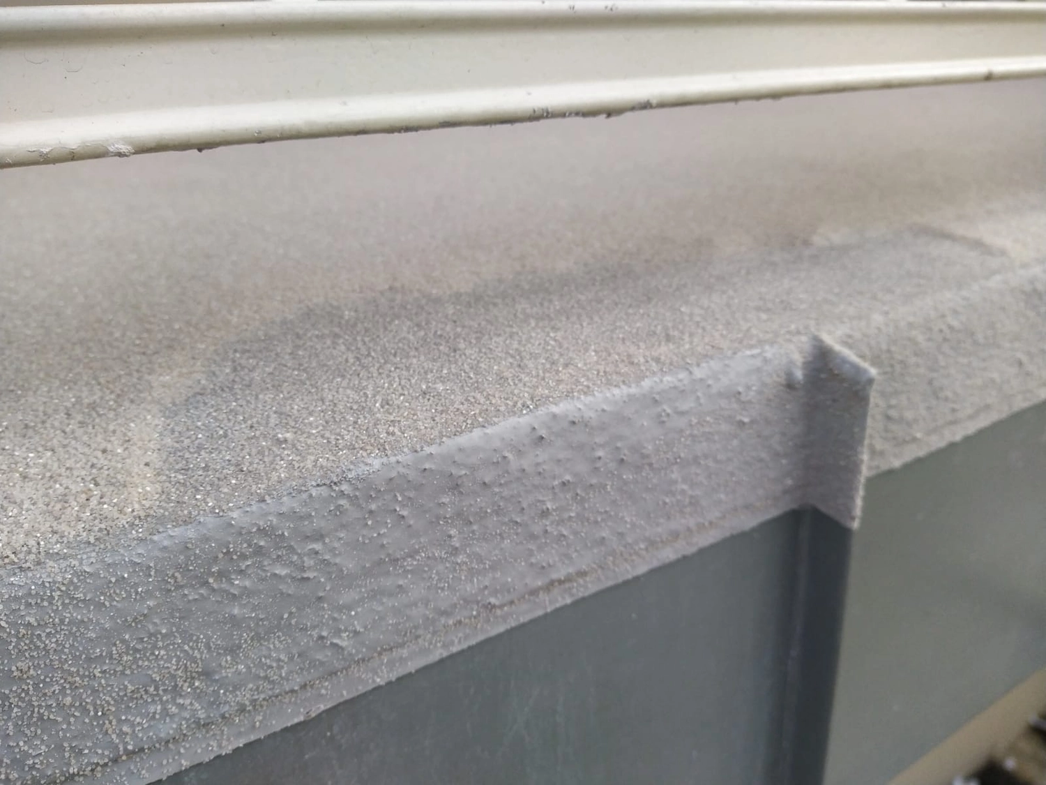 Wetter-Gebäudeschutz, Terrassenbau, Sanierungen, Außenanlagen, Gartengestaltung, Rückbau & Neugestaltung, Zaunbau Lärche, Einbauschrank, Hochbett, Handlauf, Dachsanierung, Baumspielhaus, Sebastian Kirsch, Handwerk 