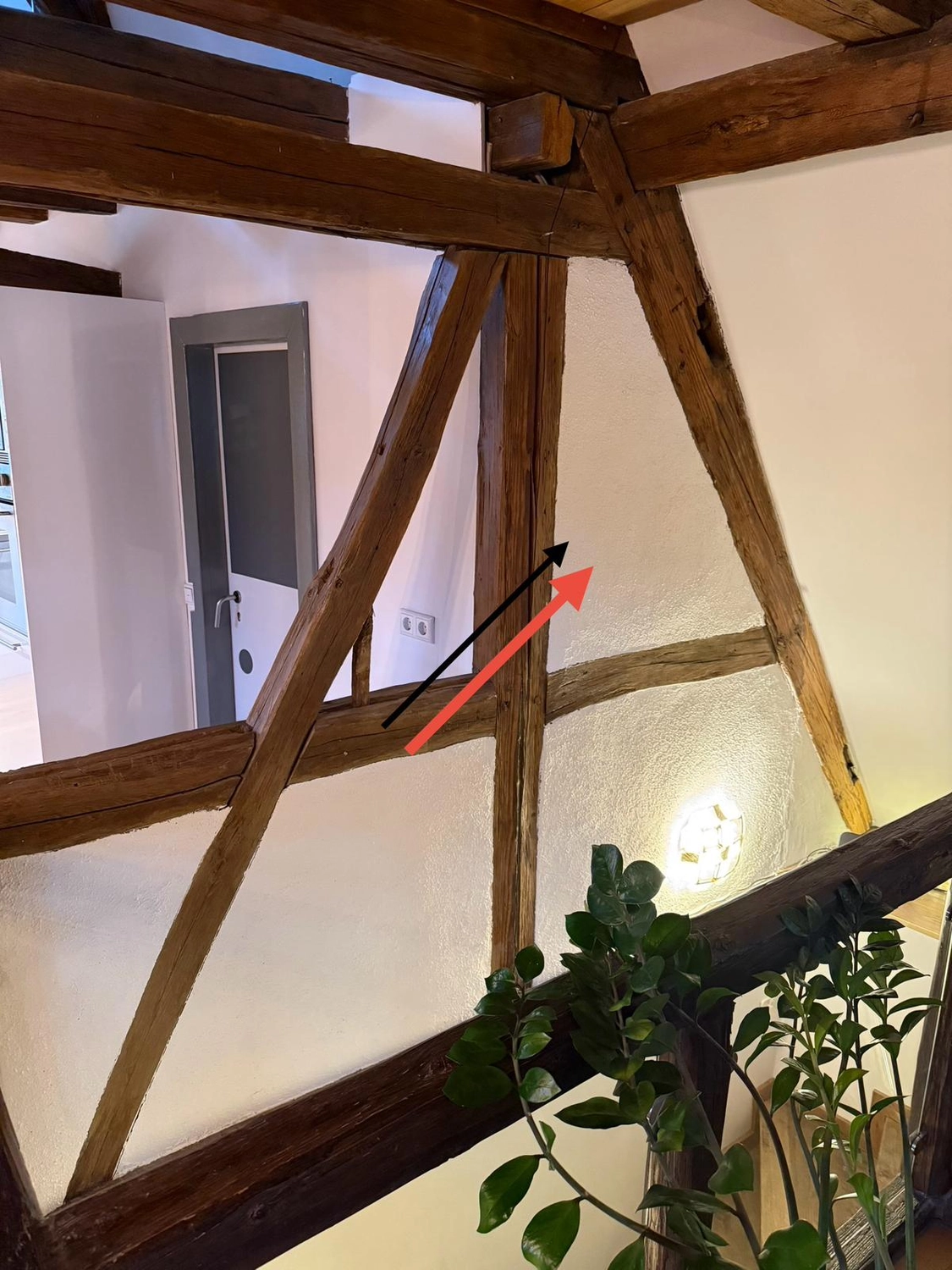 Wetter-Gebäudeschutz, Terrassenbau, Sanierungen, Außenanlagen, Gartengestaltung, Rückbau & Neugestaltung, Zaunbau Lärche, Einbauschrank, Hochbett, Handlauf, Dachsanierung, Baumspielhaus, Sebastian Kirsch, Handwerk