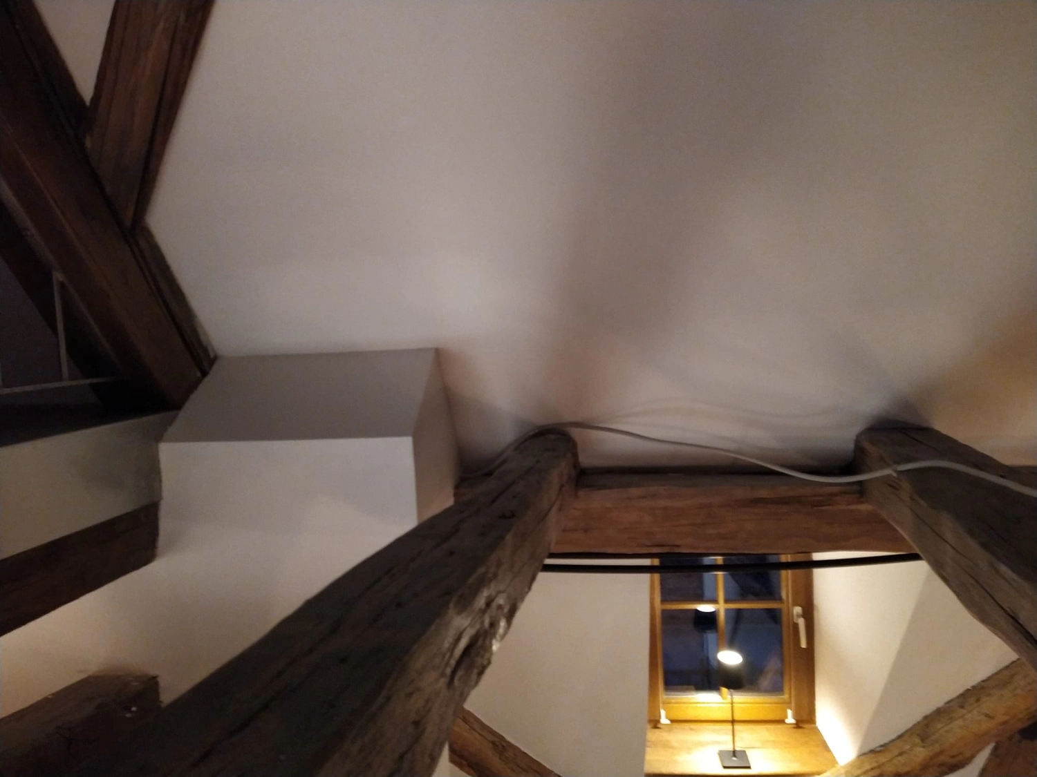 Wetter-Gebäudeschutz, Terrassenbau, Sanierungen, Außenanlagen, Gartengestaltung, Rückbau & Neugestaltung, Zaunbau Lärche, Einbauschrank, Hochbett, Handlauf, Dachsanierung, Baumspielhaus, Sebastian Kirsch, Handwerk