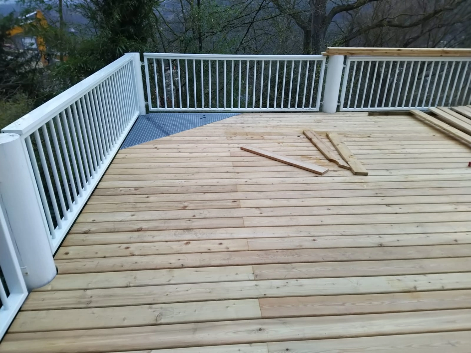 Wetter-Gebäudeschutz - Renovierungsarbeiten - Außenarbeit Terrassenvollsanierung 1