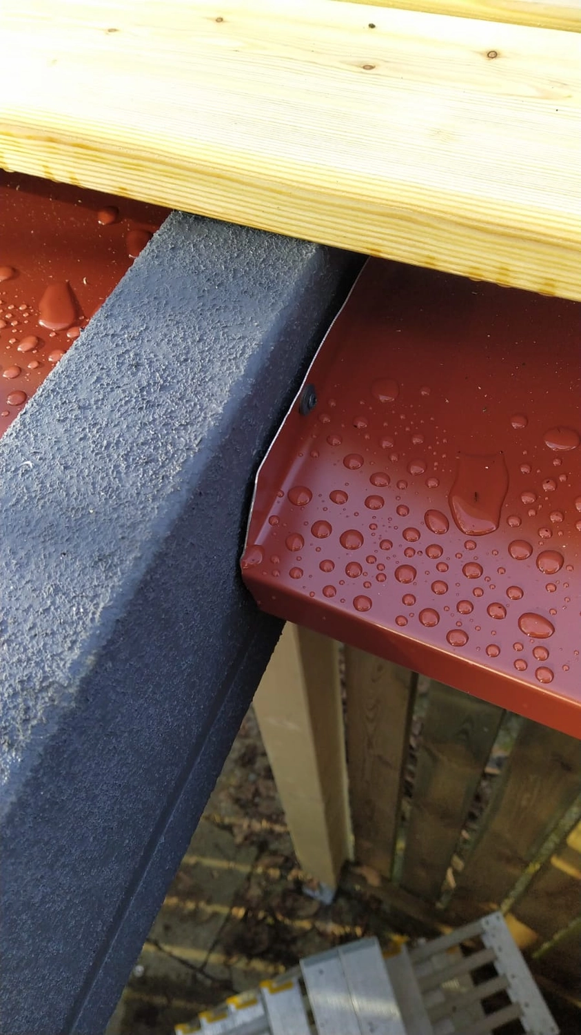 Wetter-Gebäudeschutz, Terrassenbau, Sanierungen, Außenanlagen, Gartengestaltung, Rückbau & Neugestaltung, Zaunbau Lärche, Einbauschrank, Hochbett, Handlauf, Dachsanierung, Baumspielhaus, Sebastian Kirsch, Handwerk 