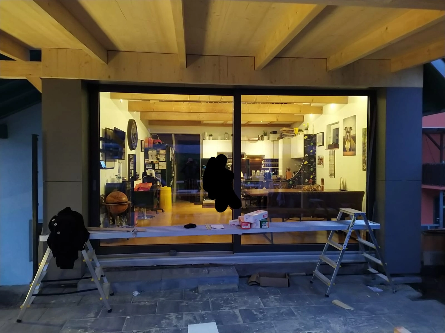 Wetter-Gebäudeschutz - Renovierungsarbeiten - Außenarbeit Terrassenüberdachung