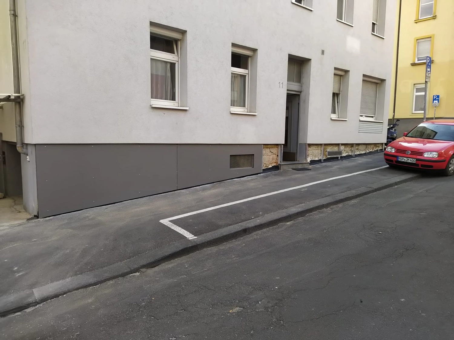 Wetter-Gebäudeschutz, Terrassenbau, Sanierungen, Außenanlagen, Gartengestaltung, Rückbau & Neugestaltung, Zaunbau Lärche, Einbauschrank, Hochbett, Handlauf, Dachsanierung, Baumspielhaus, Sebastian Kirsch, Handwerk 